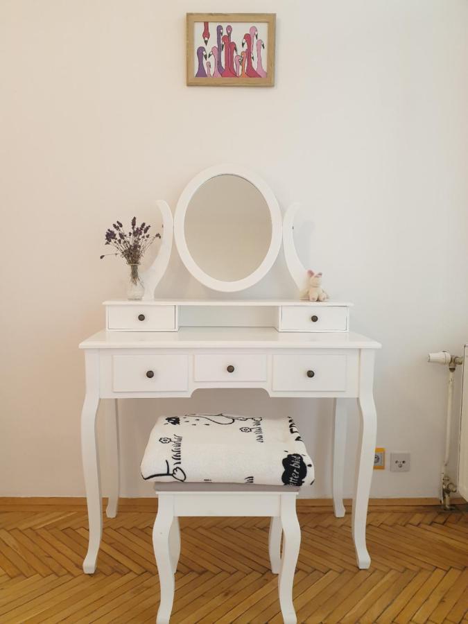 Apartment Sunny And Spacious Near Centre Wien
